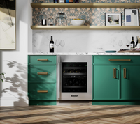 Signature Kitchen Suite-Panel Ready-37-48 Bottles SKSUW2401P